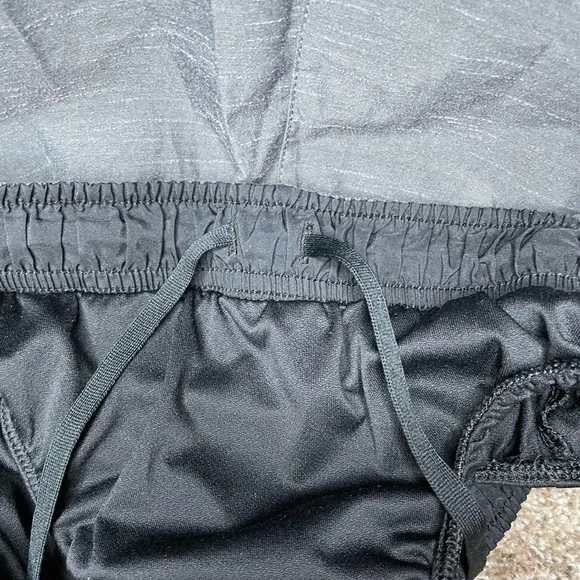 Nike Gray and Black Running Shorts - Picture 6 of 8